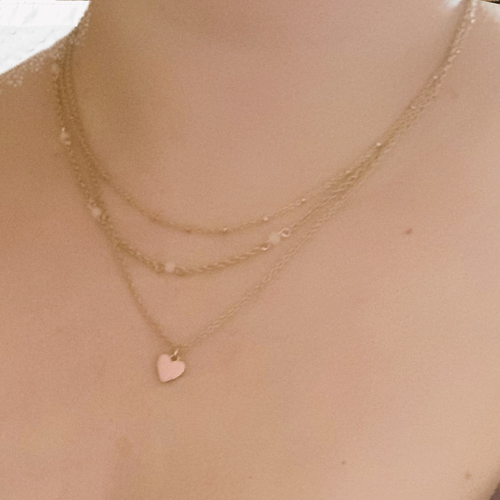 Gold chain with 3 loops